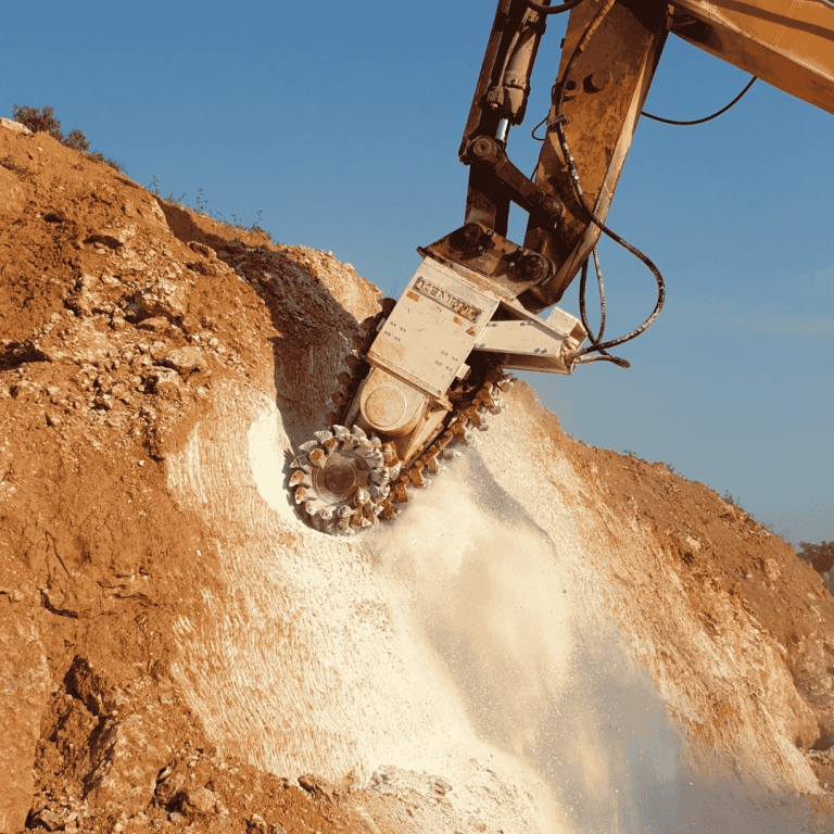 Mining with KEMROC EK 150