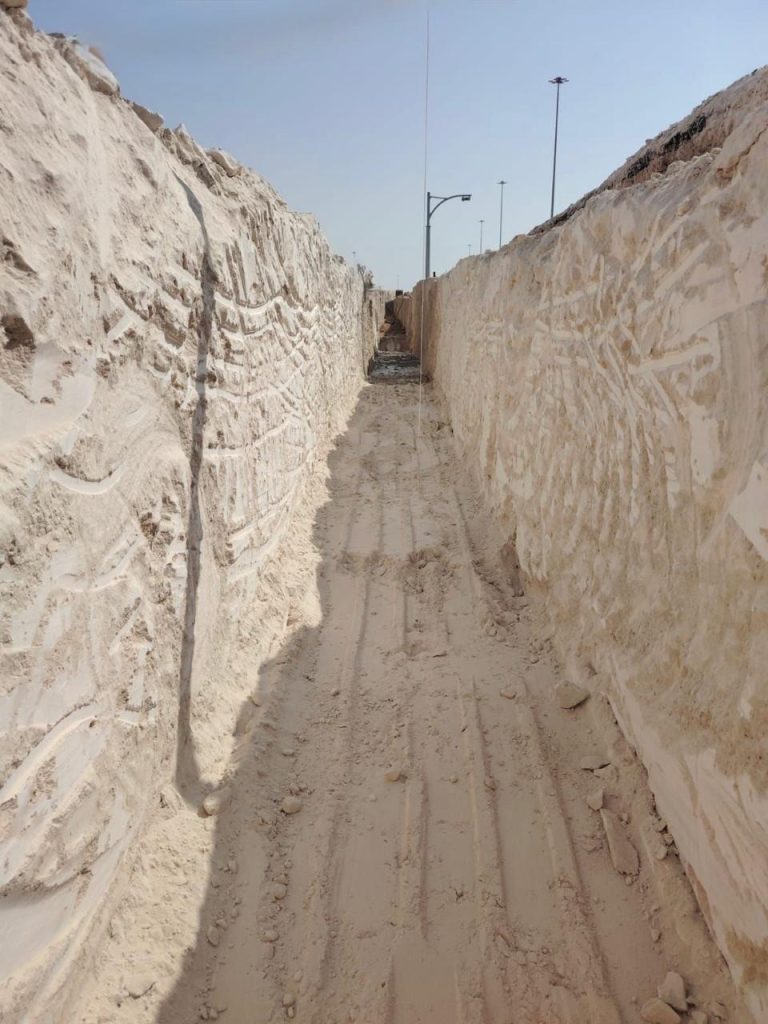 Rock Trenching Project in Abu Dhabi, UAE by KEMROC EK chain Cutters
