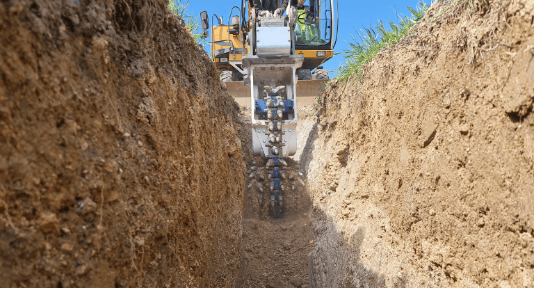 EK 40 Chain Cutter for Mid-Size Excavators