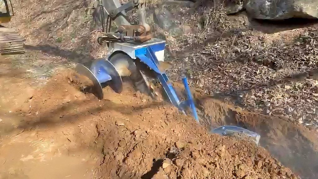 KEMROC KTR 65 Trencher Attachment