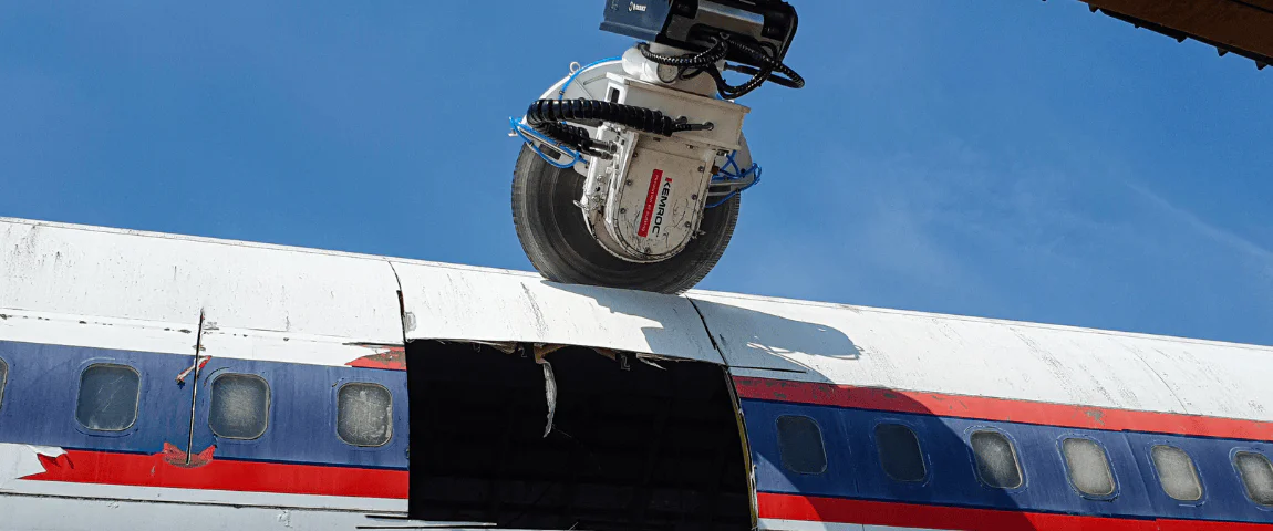 Recycling Airplane by KEMROC attachments