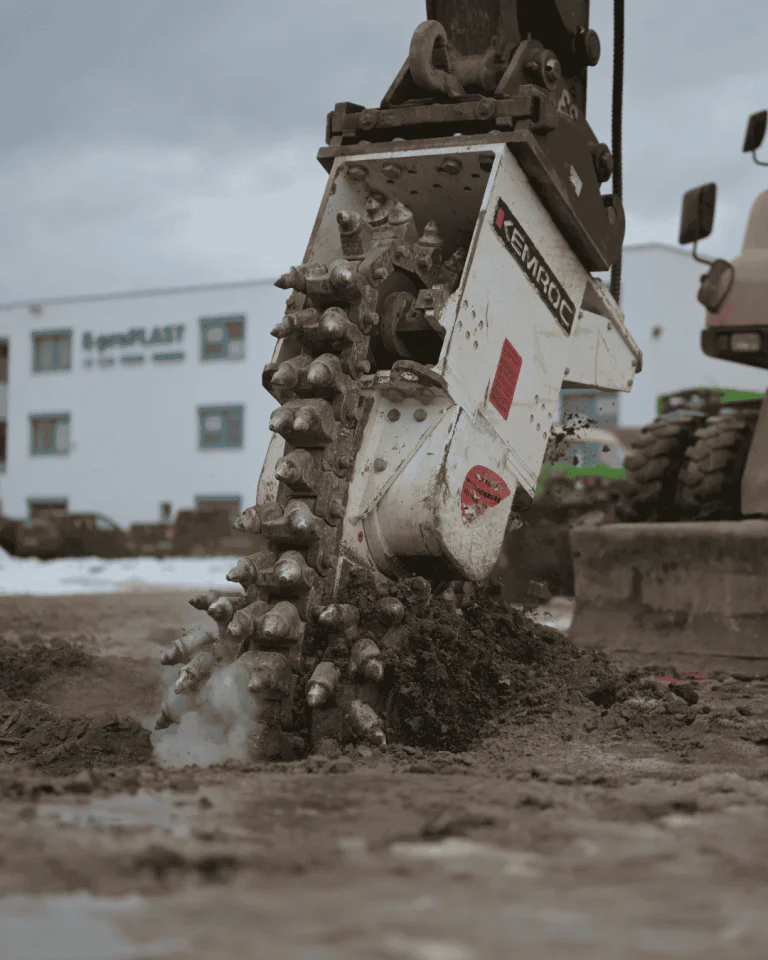 excavator chain cutter attachment