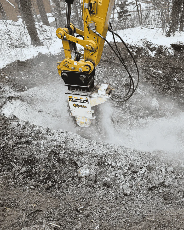 EK 110 chain cutter for civil engineering projects