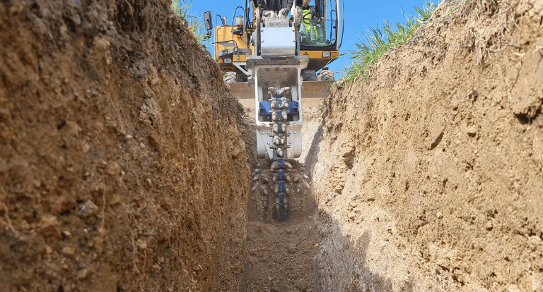 EK 40 Chain Cutter for Mid-Size Excavators